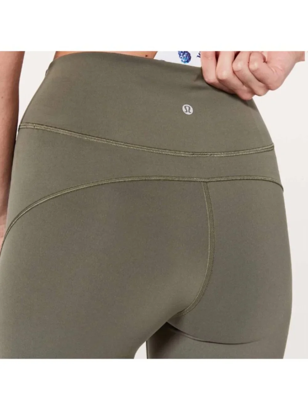 Lululemon In Movement Crop *Everlux 19